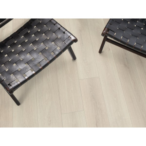 Ламинат "Egger" EPL137 Дуб Эльтон белый, Classic Pro 8/32 4V