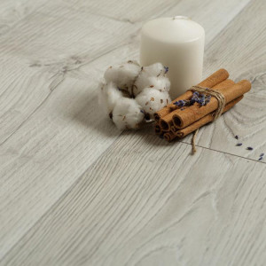 ЛАМИНАТ KRONOPOL AURUM AROMA D3880 ЯСЕНЬ ЛИЛИЯ