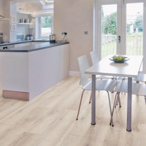 ЛАМИНАТ KRONOTEX MAMMUT D4728 ДУБ ГОРНЫЙ БЕЖЕВЫЙ