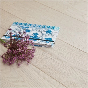 ЛАМИНАТ LUXURY ELEGANT FLOOR 3262-3 КЕРУИНГ